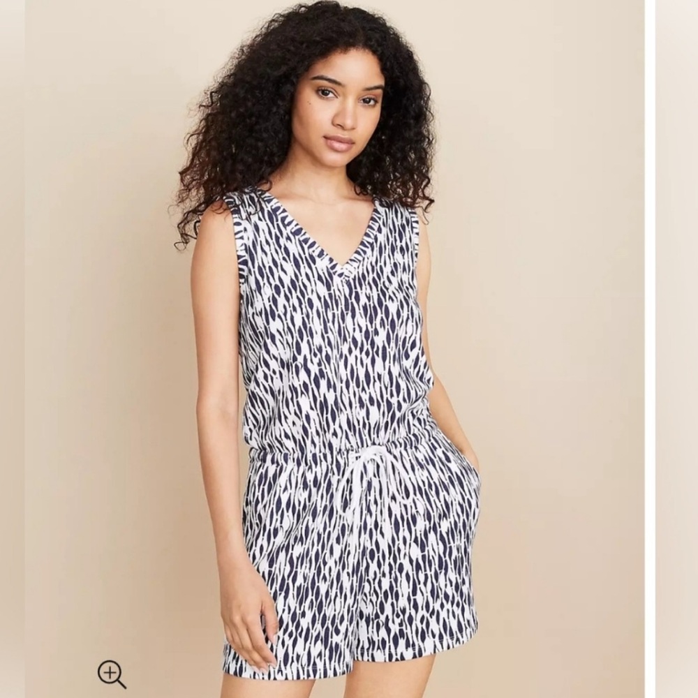 Lou & Grey by LOFT Ripple Cozy V-Neck Romper